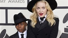 Madonna a její syn David Ritchie na cenách Grammy (Los Angeles, 26. ledna 2014)