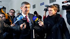 Andrej Babi pichází ke Krajskému soudu v Bratislav, kde pokraovalo líení...