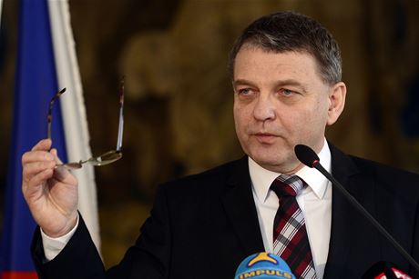 Ministr zahrani Lubomr Zaorlek chce komunikovat se vemi stranami
