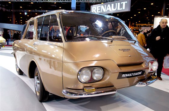 Renault 900