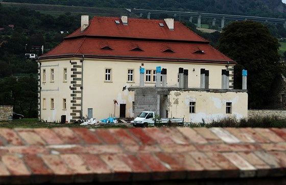 Na ernou pestavbu upozornila MF DNES loni v záí, majitel zámku je nyní