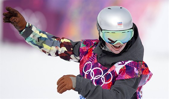 Snowboardistka árka Panochová po prvním kole finálové jízdy ve slopestylu....