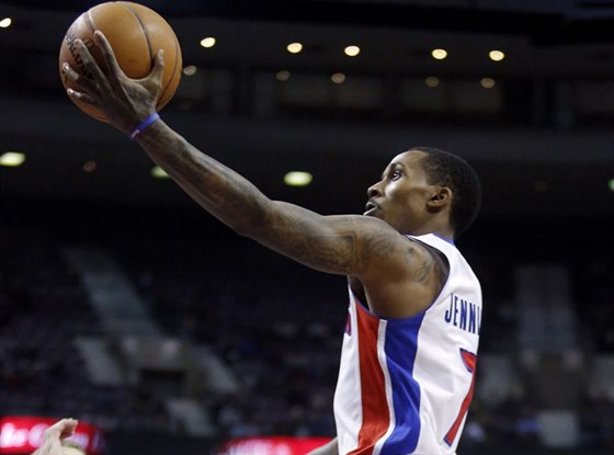 Detroitský basketbalista Brandon Jennings nasázel do koe Denveru 35 bod.