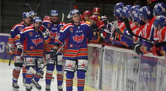 SLAVÍ ASTO. eskobudjovití hokejisté nasbírali v první lize za posledních sedm zápas 17 bod.