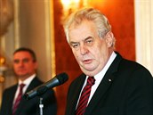 Milo Zeman pi jmenovn novho kabinetu na Praskm hrad. (29. ledna 2014)