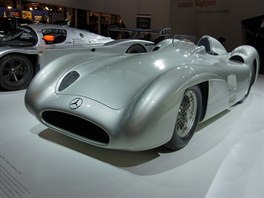 Veteránský autosalon Rétromobile 2014