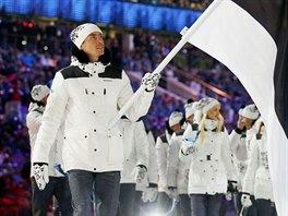 Na sluivch uniformch estonskho tmu pevauj neutrln tny: ern, bl a...