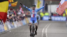 Cyklokrosa Zdenk tybar ovládl na mistrovství svta v nizozemském Hoogerheide