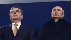 Pedseda Mezinárodního olympijského výboru Thomas Bach a ruský prezident...