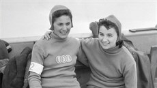 Soupeky Jarmila Königová (vlevo) a Hana Bartovská braly ped 59 lety závody ve...