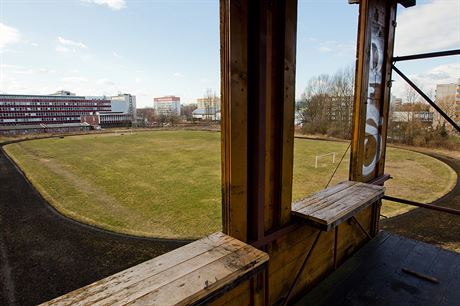 Hasiský stadion v Hradci Králové ped rekonstrukcí.