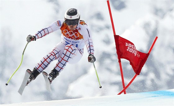 eský lya Ondej Bank na trati olympijského superobího slalomu. (16. února...