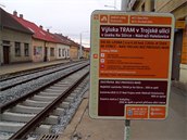 Pokládání nových kolejí na tramvajovou tra Hercovka - Trojská 