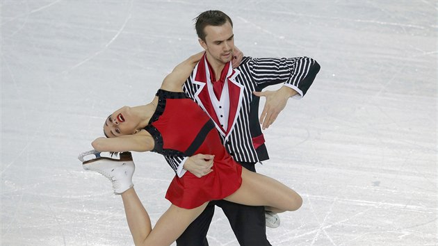 Rusk pr Xenia Stolbovov a Fjodor Klimov pi krasobruslask souti sportovnch dvojic. (12. nora 2014)