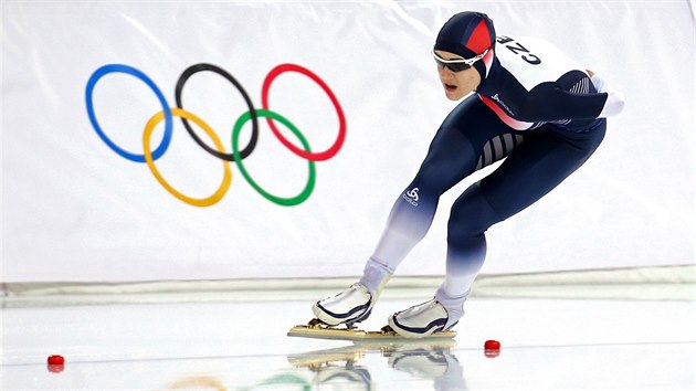 esk rychlobruslaka Karolna Erbanov pi olympijskm zvodu na 1000 metr. (13. nora 2014)