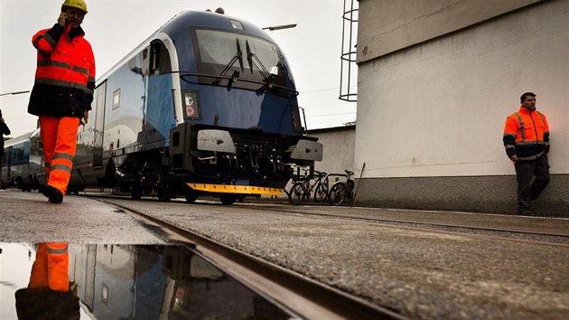 Prvn souprava railjet vyroben ve vdeskm zvod Siemens pro esk drhy.