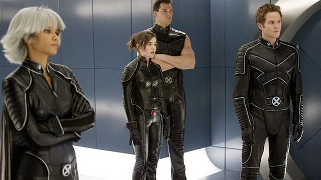 Halle Berry, Ellen Page, Daniel Cudmore a Shawn Ashmore ve filmu X-Men: Posledn vzdor (2006)