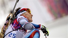 eský biatlonista Ondej Moravec v cíli závodu na 20 kilometr. (13. února 2014)