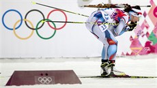 eská biatlonistka Veronika Vítková v olympijském závodu na 12,5 kilometru s...