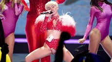 Miley Cyrusová chce svou show okovat, ale taky vychovávat dti k umní.