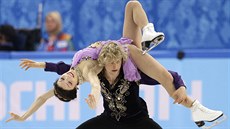 Amerití olympijtí vítzové Meryl Davisová a Charlie White pi volném tanci.