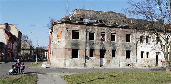 Ústecká tvr Pedlice patí k nejznámjím takzvaným vyloueným lokalitám v Ústí nad Labem