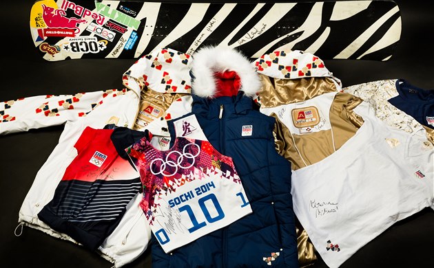 Medailoví členové českého olympijského týmu věnovali část své olympijské Medailoví členové českého olympijského týmu věnovali část své olympijské