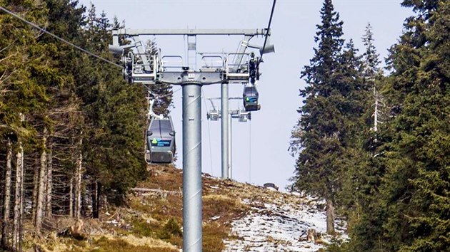 V sobotu byl oteven druh sek nov lanov drhy z Rov hory na Snku. (22. nora 2014)
