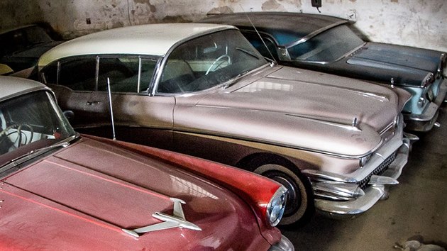 V novobystickm muzeu nvtvnci uvid na sedm destek americkch aut z 20. a 60. let a tak nejznmj vozy z celho svta. Prvn zjemci by do nj mli zavtat v lt.