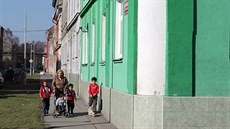 Ústecká tvr Pedlice patí k nejznámjím takzvaným vyloueným lokalitám v Ústí nad Labem