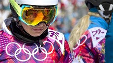 BEZ MEDAILE. Smutná česká snowboardistka Ester Ledecká po čtvrtfinálové jízdě v... BEZ MEDAILE. Smutná česká snowboardistka Ester Ledecká po čtvrtfinálové jízdě v...