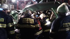 Zásah u dopravní nehody na silnici z Proseče směrem na Zderaz dne 20. února... Zásah u dopravní nehody na silnici z Proseče směrem na Zderaz dne 20. února...