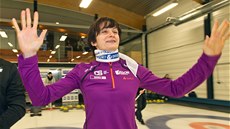 Martina Sáblíková při exhibičním curlingovém turnaji. Martina Sáblíková při exhibičním curlingovém turnaji.