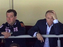 Schlpl tve prezidenta Vladimra Vladimrovie Putina (vpravo) i pedsedy...
