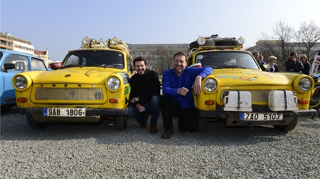 Fanouci trabant a polských fiat na Letné