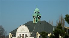 V budově bývalé spořitelny jsou v prvním patře startovací byty, funguje zde... V budově bývalé spořitelny jsou v prvním patře startovací byty, funguje zde...