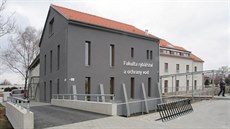 Fakulta rybářství a ochrany vod Jihočeské univerzity předělala bývalý mlýn ve... Fakulta rybářství a ochrany vod Jihočeské univerzity předělala bývalý mlýn ve...