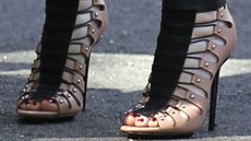 Gwen Stefani nosí boty z vlastní kolekce.