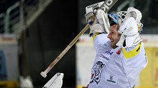 Liberecký brankář Ján Lašák se raduje z výhry Liberecký brankář Ján Lašák se raduje z výhry