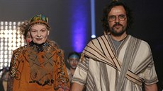 Vivienne Westwoodová a její manel Andreas Kronthaler na paíském týdnu módy...