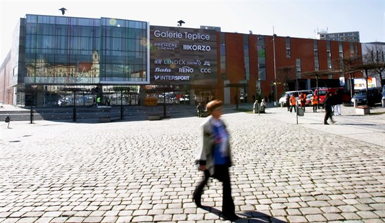 Parkovací systém u zmnilo obchodní centrum Galerie, Fontána se na to chystá.