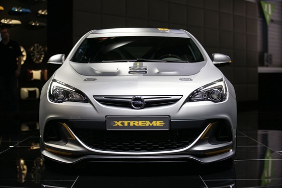 Opel Astra OPC Extreme