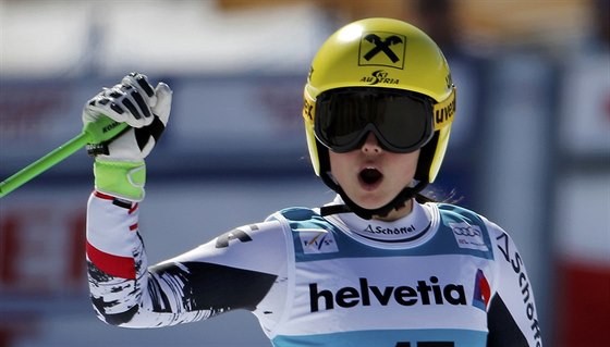 Anna Fenningerová po druhém míst v super-G v Lenzerheide.