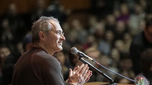 Michail Chodorkovskij bhem pednky na Polytechnickm institutu v Kyjev (10. bezna 2014)