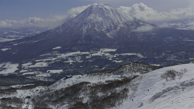 Sopka Yotei v cel sv zimn ndhee