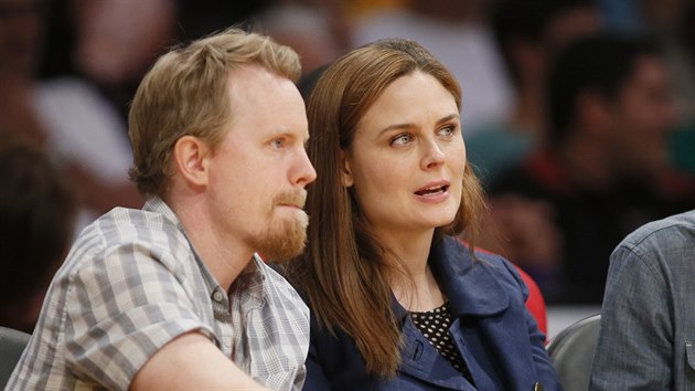 Emily Deschanelov a jej manel David Hornsby (9. bezna 2014)