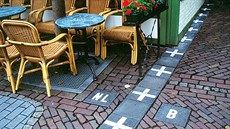 Hranice mezi Nizozemskem a Belgií ve městě Baarle Hranice mezi Nizozemskem a Belgií ve městě Baarle
