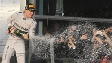 Nico Rosberg slaví triumf ve Velké ceně Austrálie. Nico Rosberg slaví triumf ve Velké ceně Austrálie.