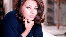 Sophia Lorenová ve filmu Operace Crossbow (1965)