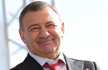 Arkadij Rotenberg (62) miliardá a blízký pítel Vladimira Putina.